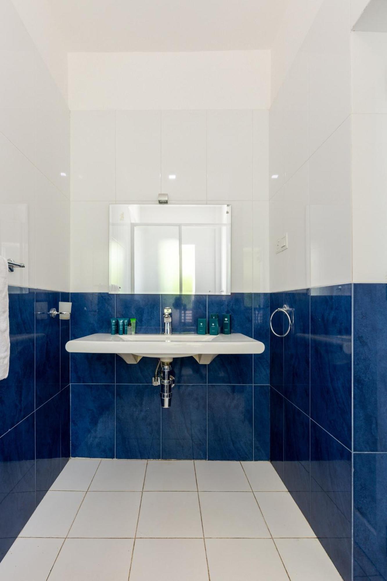 Royal Mount Hotel Dehiwala-Mount Lavinia Ruang foto