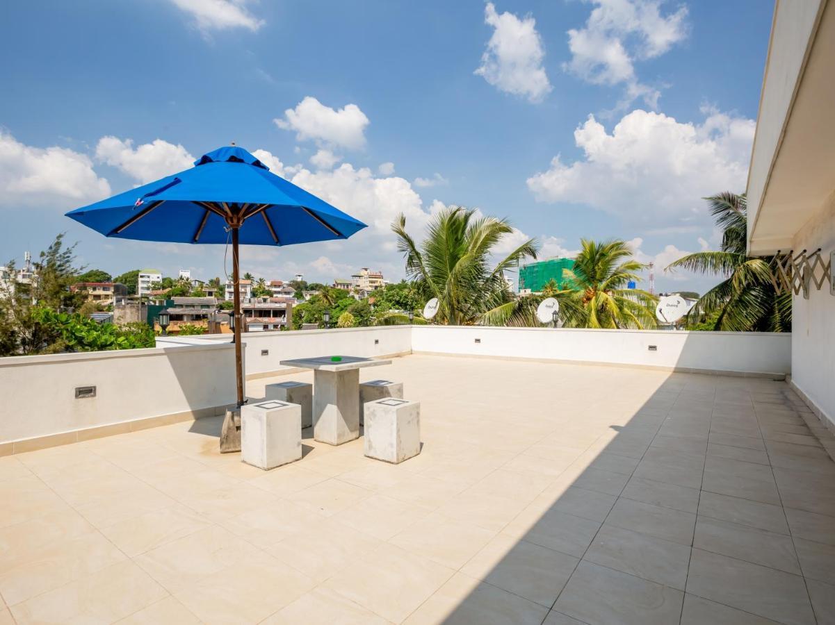 Royal Mount Hotel Dehiwala-Mount Lavinia Bagian luar foto